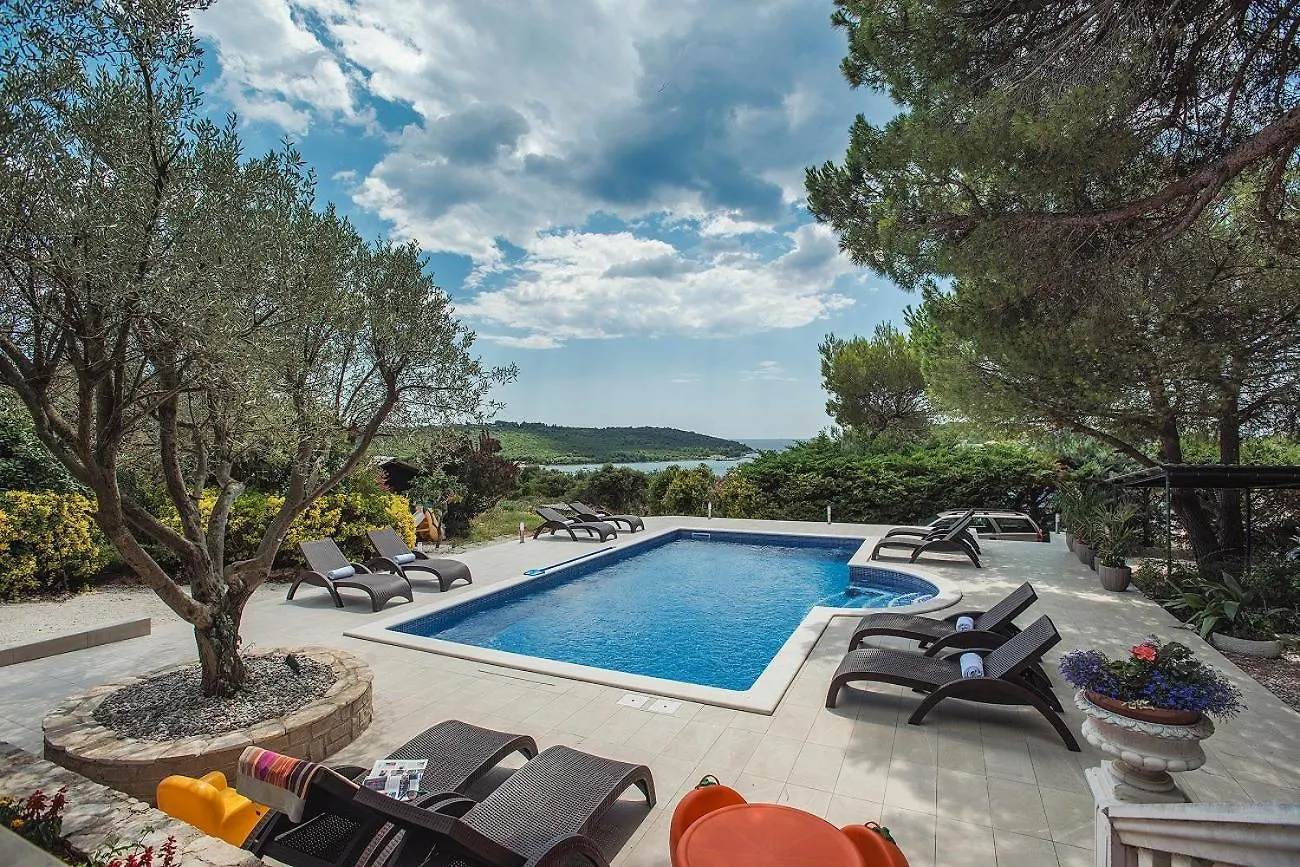 Villa Mima Banjole 0*,  Chorvatsko